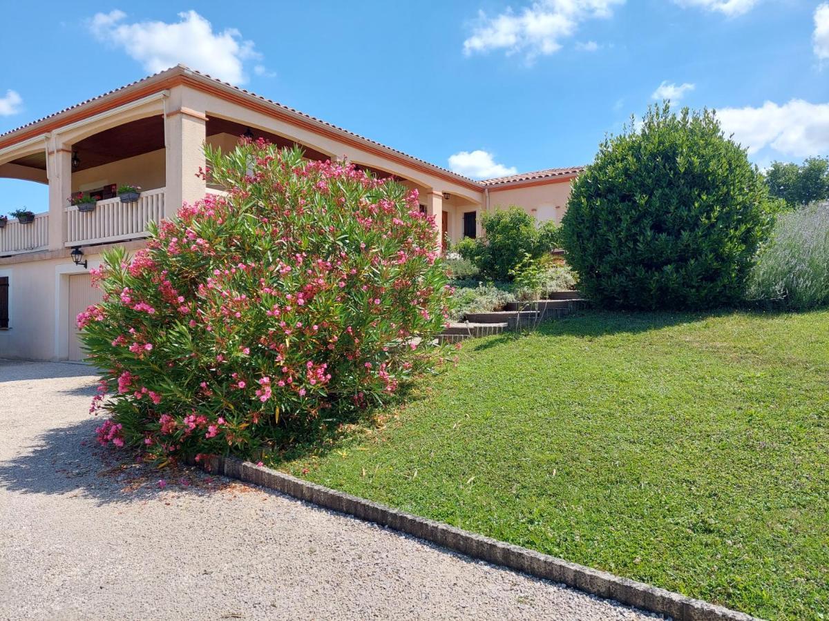 Aux Trois Muriers Villeneuve-sur-Lot Esterno foto